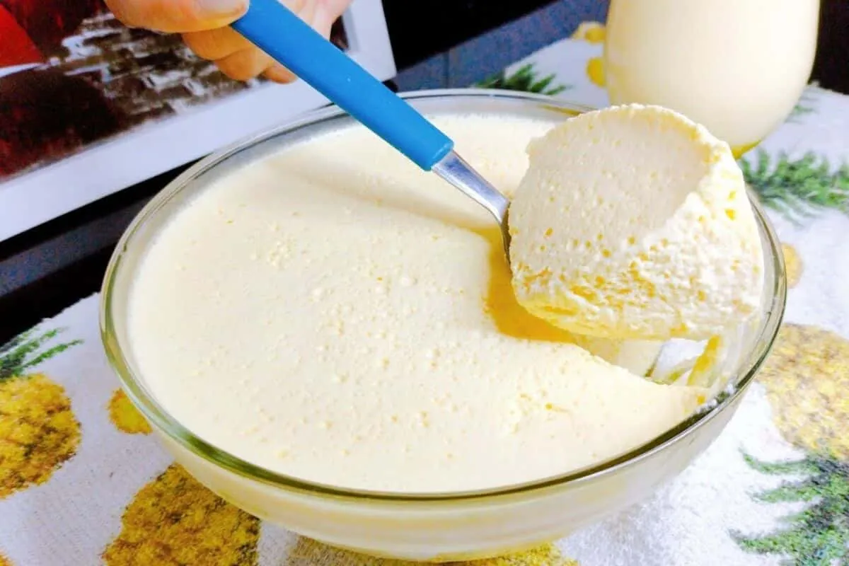 Como fazer mousse de abacaxi cremosa com apenas dois ingredi