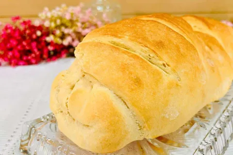 Como fazer pão caseiro sem sovar para o café da manhã e da t