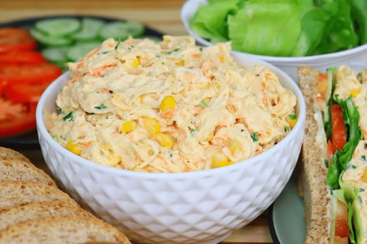 Como fazer recheio de frango cremoso: fica ótimo para lanche