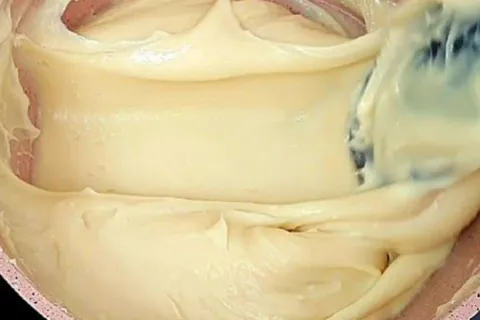 Como fazer recheio para bolo: confeiteira profissional dá di