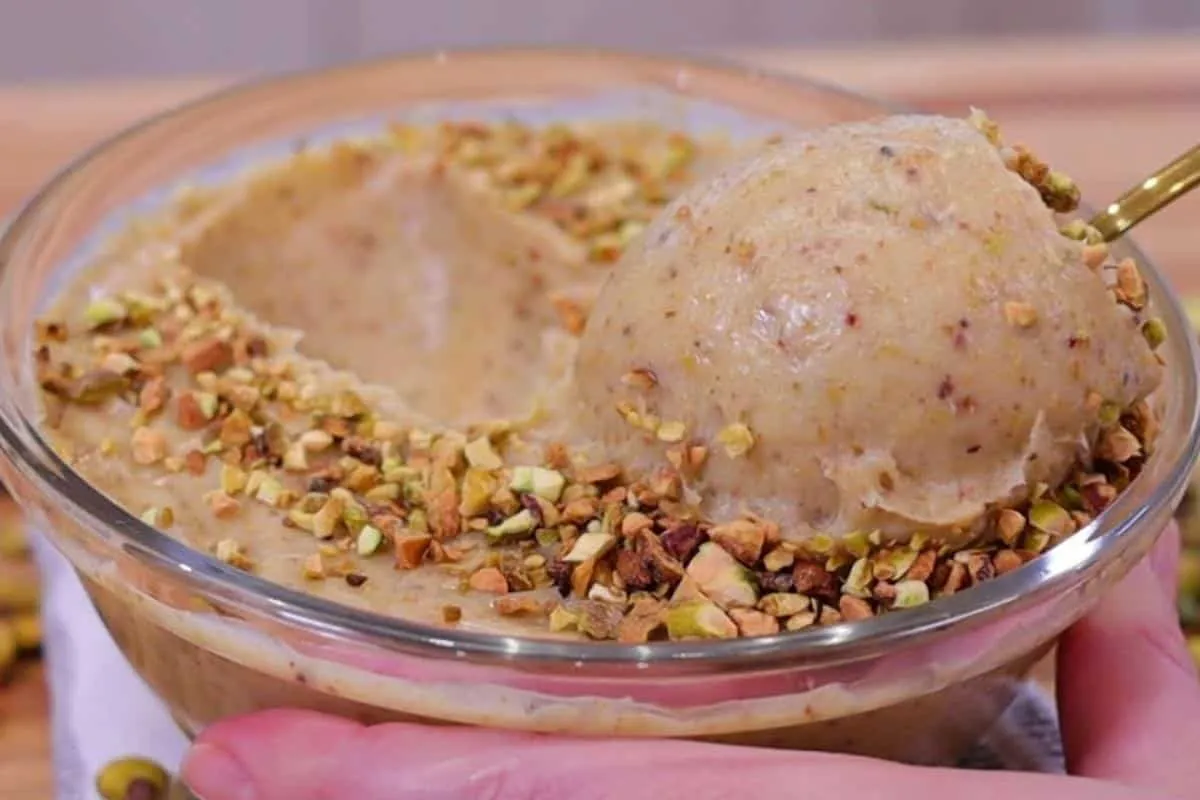 Como fazer recheio trufado de pistache para rechear bolos e