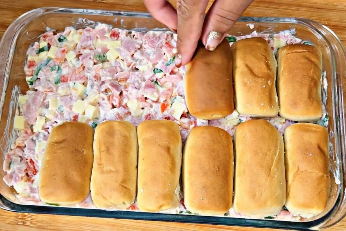 Como fazer um lanche com bisnaguinha bem rapidinho que pode