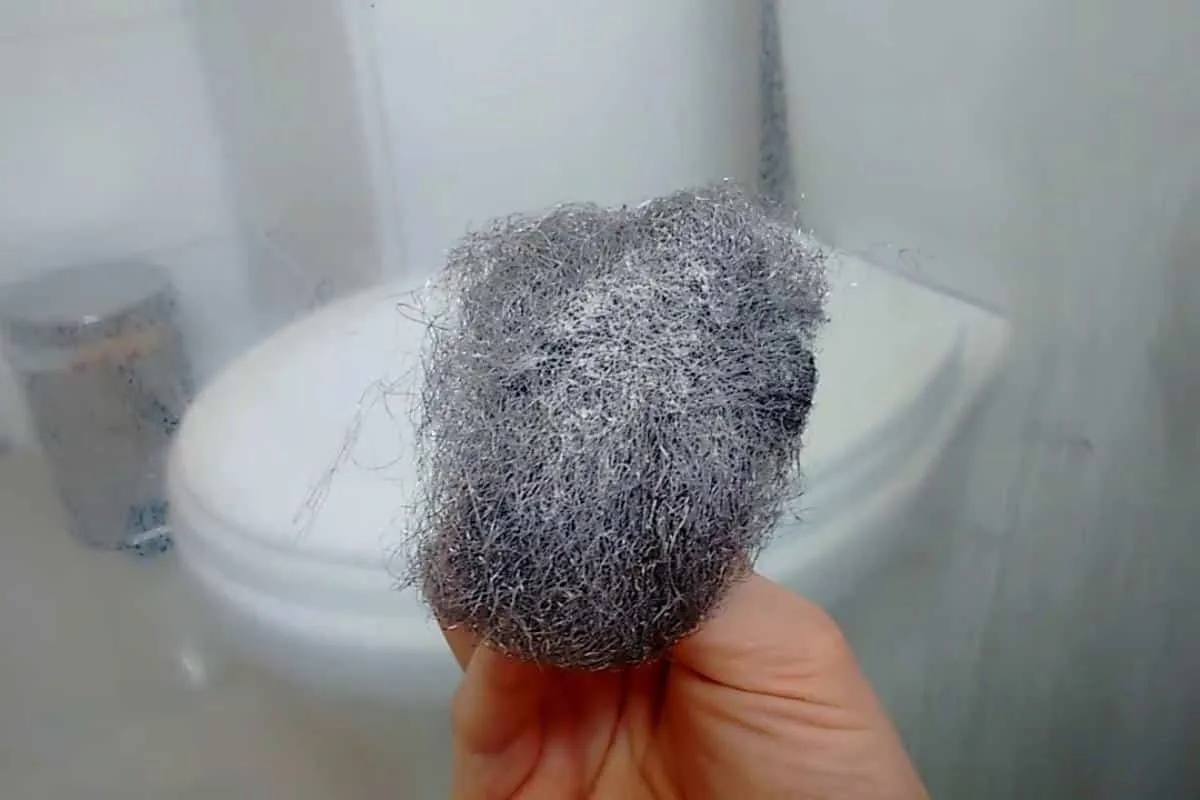 Como limpar box do banheiro manchado de um jeito super simpl