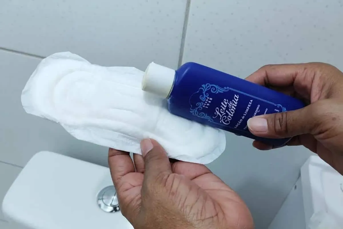 Como manter o banheiro cheiroso o dia todo: camareira de hot