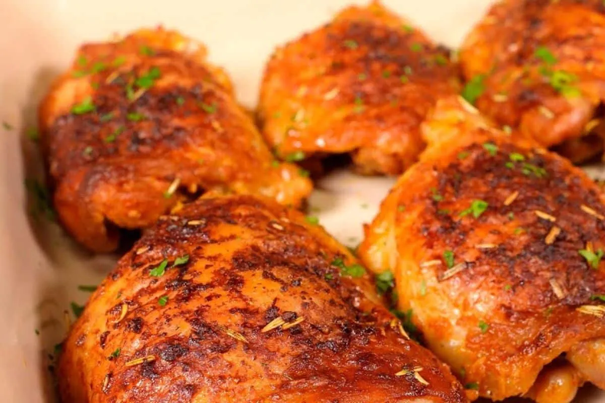 Como temperar frango com dicas simples para deixar sempre sa