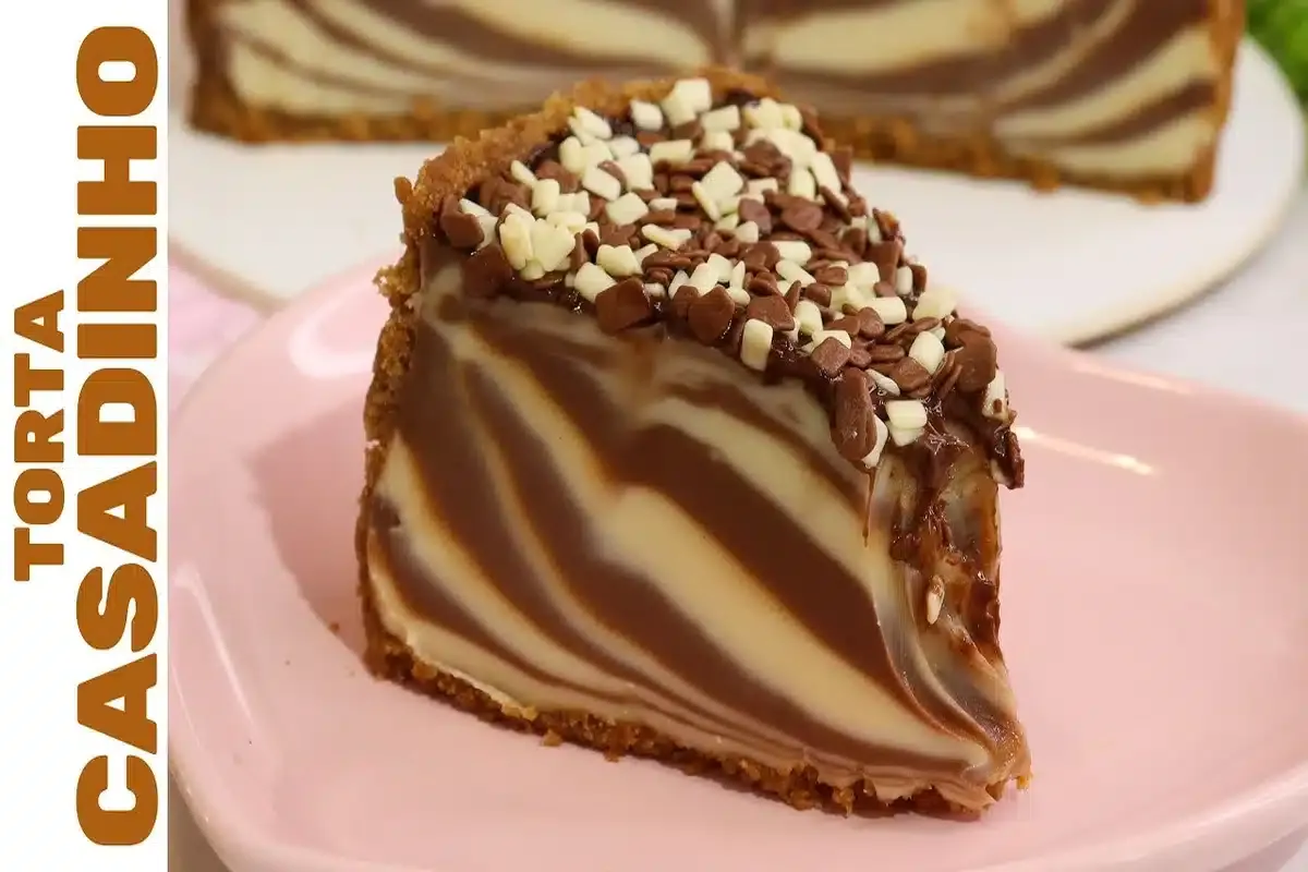 Confeiteira profissional ensina a fazer uma torta dois amore