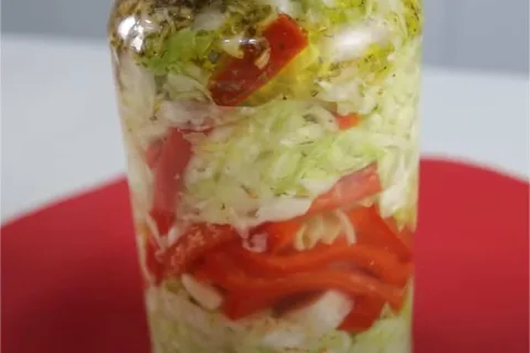 Conserva de repolho: picante, crocante e perfeita para acomp
