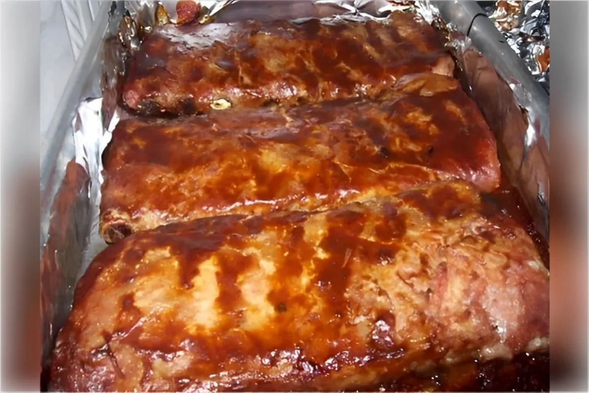 Costelinha de porco assada ao molho barbecue igual do Outbac