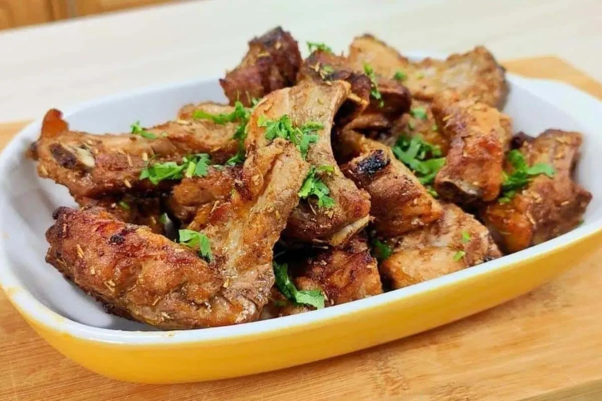 Costelinha de porco na airfryer: veja como preparar para não
