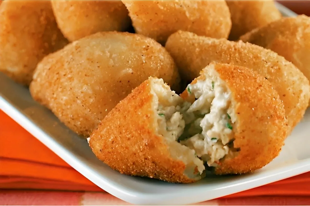Coxinha sem massa uma coxinha de frango tão fácil que até cr
