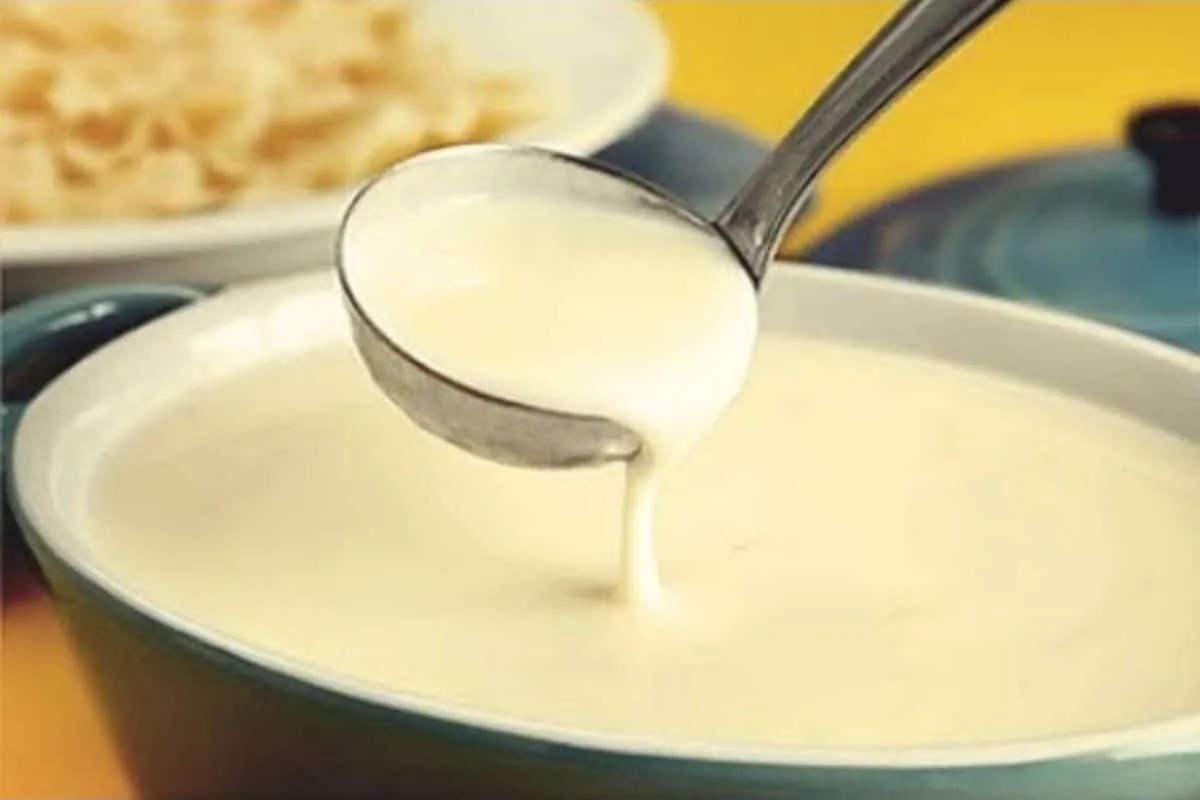 Cozinheira famosa dá dicas para fazer o molho branco mais pe