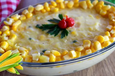Creme de milho verde: o acompanhamento ideal para as suas re