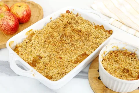 Crumble de maçã sobremesa rápida crocante e fácil perfeita p