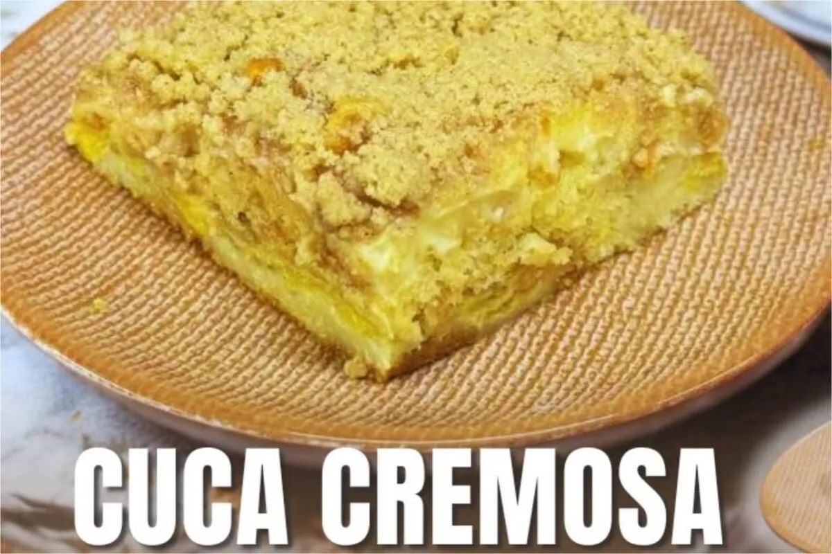 Cuca cremosa de doce de leite com banana: uma delícia para o