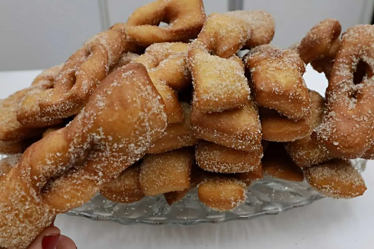 Cueca virada deliciosa e fácil de fazer para servir com chá
