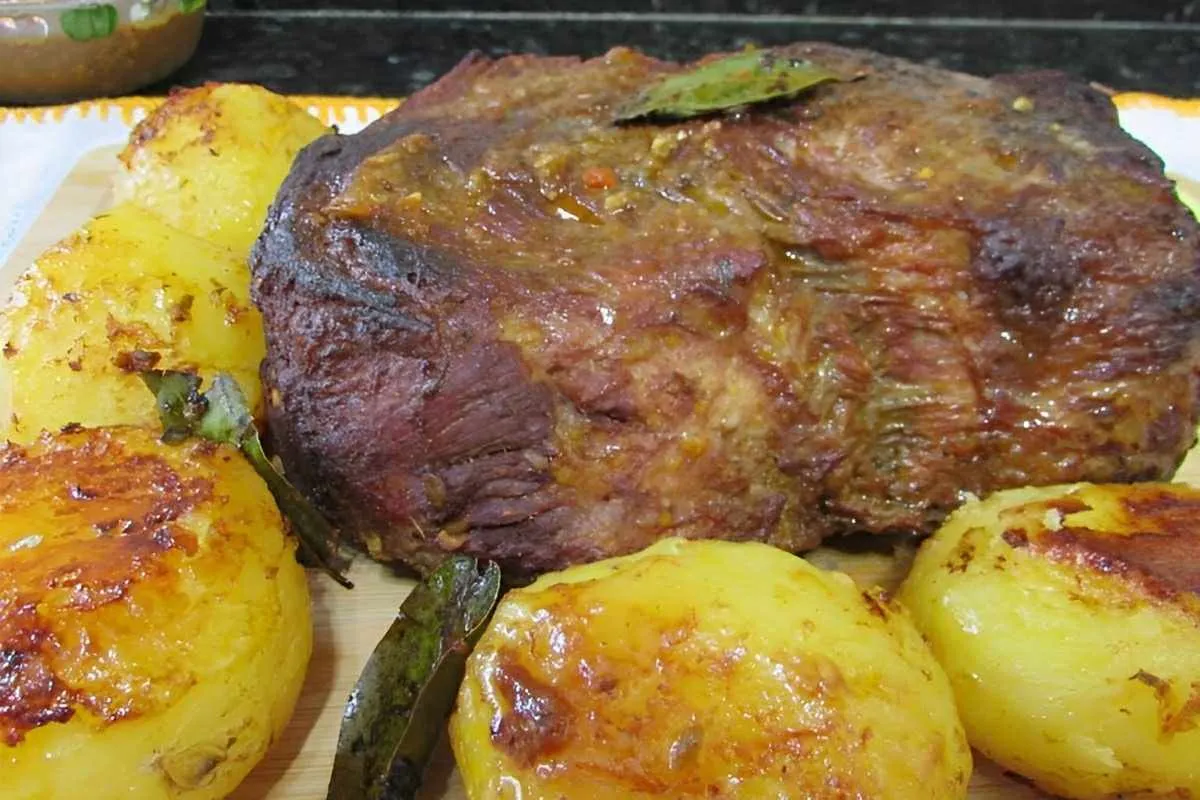 Cupim assado no forno que fica super saboroso e sai do forno