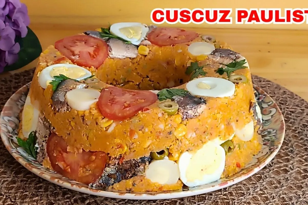Cuscuz paulista tradicional muito bem recheado e decorado, p