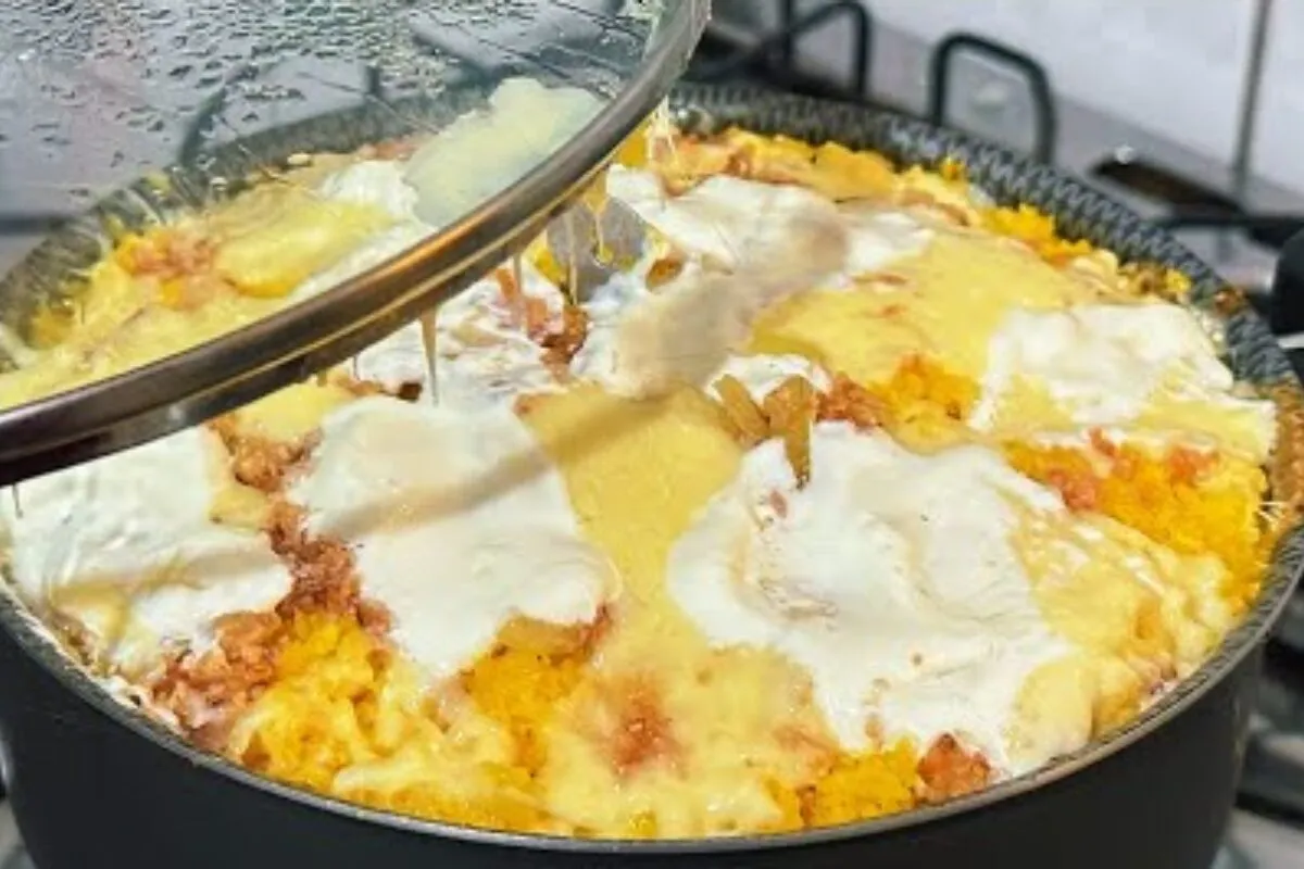 Cuscuz recheado com bacon requeijão e queijo uma explosão de