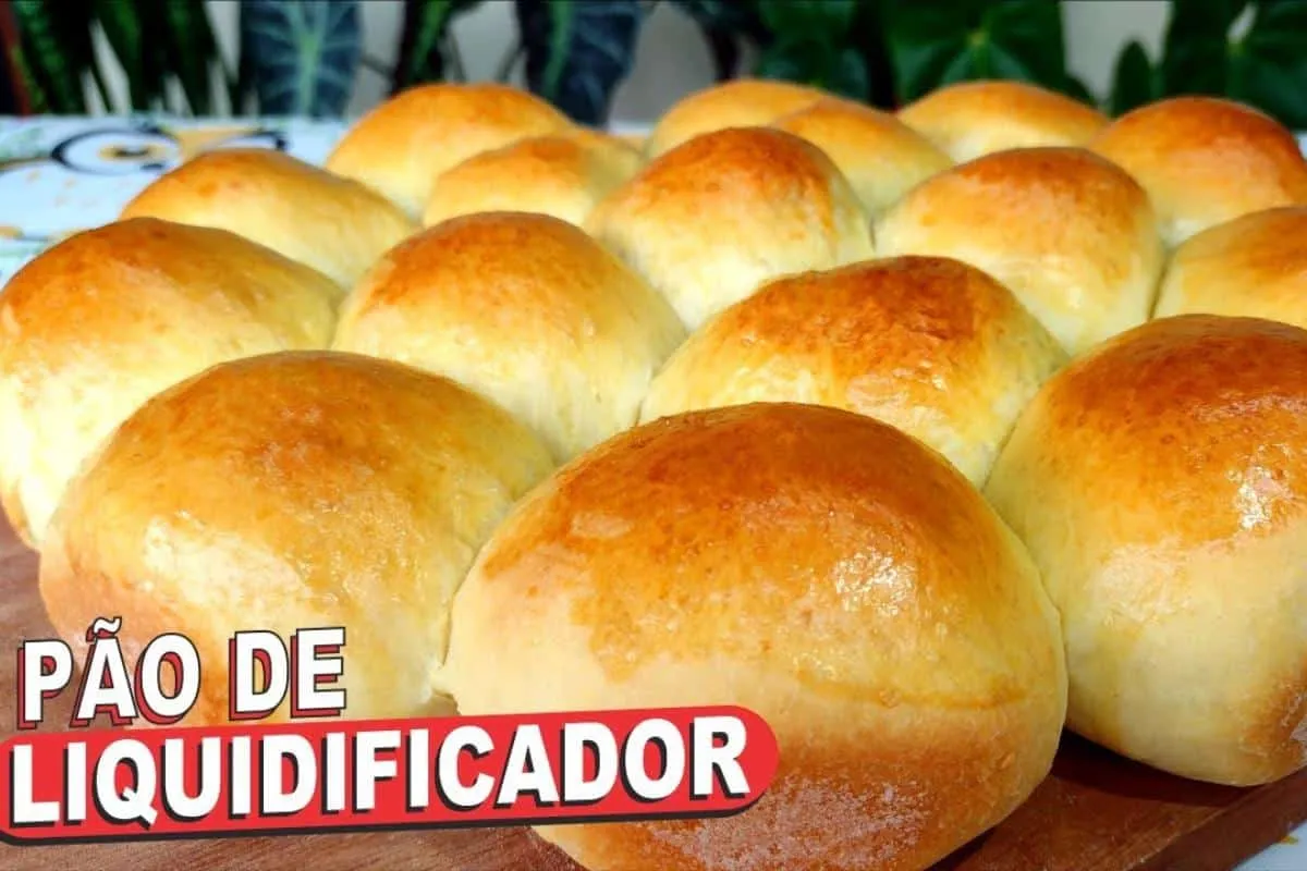 Descobri uma receita deliciosa de pão caseiro de liquidifica