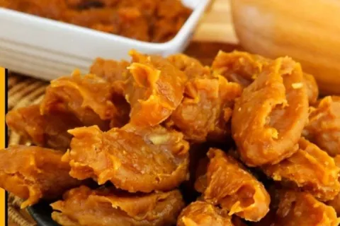 Doce de abóbora típico do Paraná, com coco e feito no ponto 