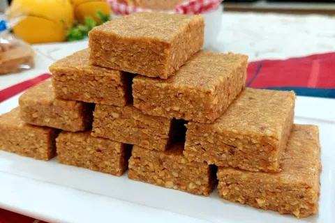 Doce de amendoim caseiro: gostoso igual aquele docinho da me