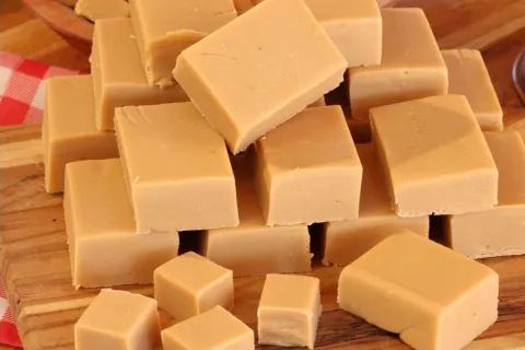 Doce de leite mineiro tradicional de 2 ingredientes: impossí