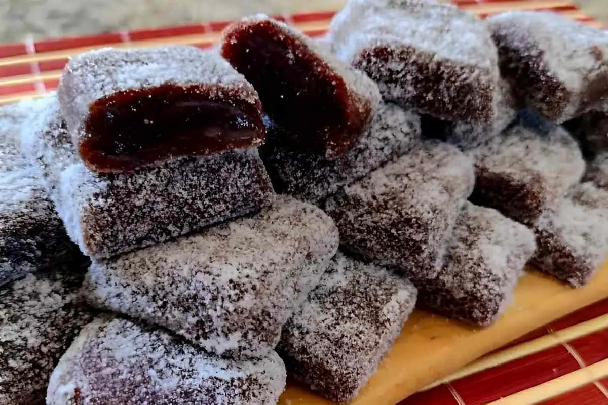 Docinho de banana macio e delicioso para fazer usando as ban