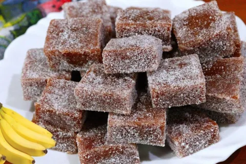 Docinho de banana: não jogue fora suas bananas velhas, faça 