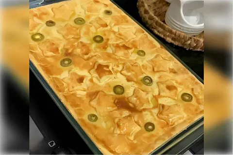Empadão de frango com essa massa que derrete na boca e é mui