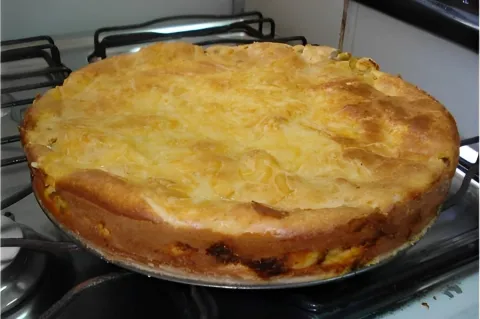 Empadão de liquidificador um lanche prático e fácil de prepa