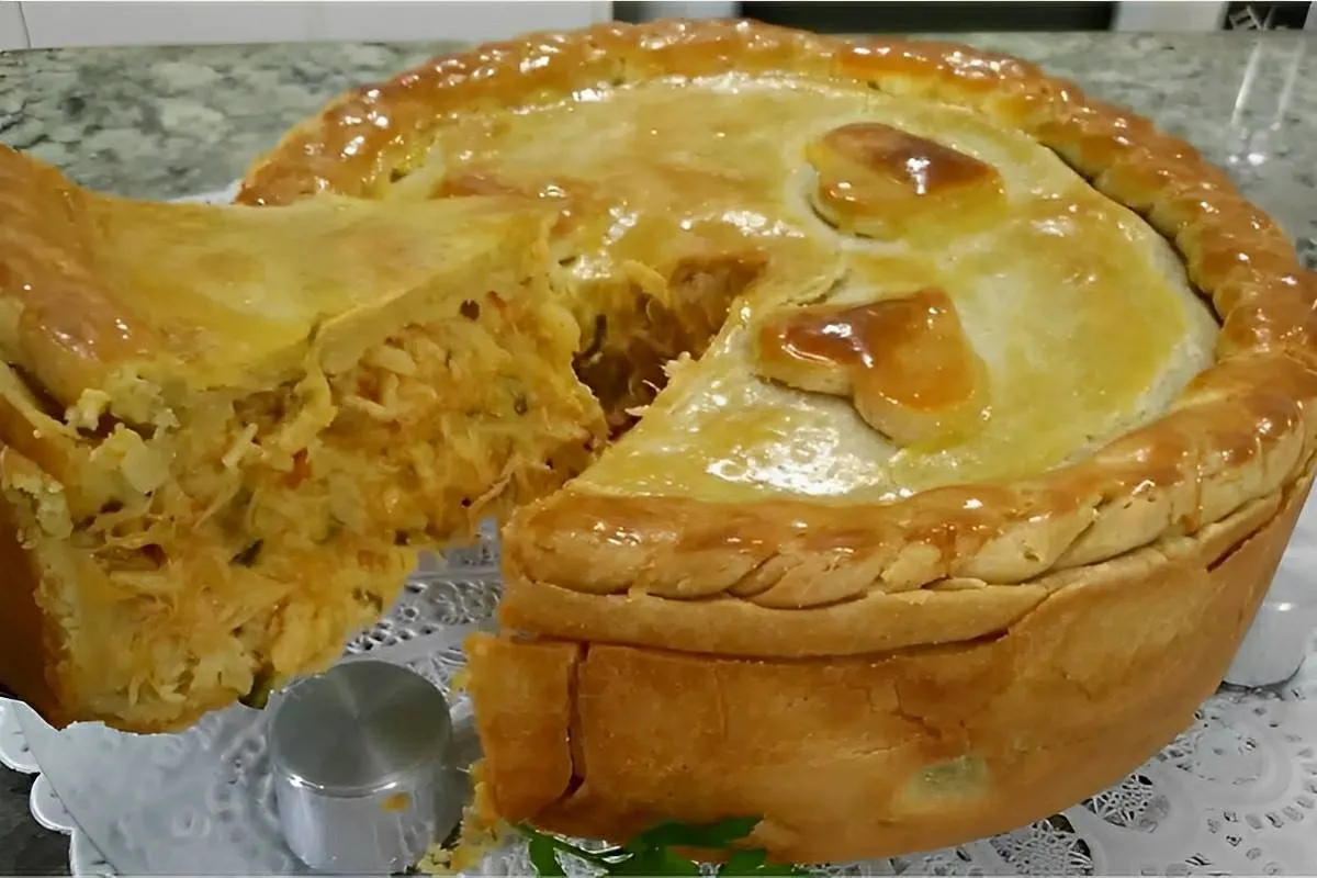 Empadão de massa podre com massa fácil de preparar que derre