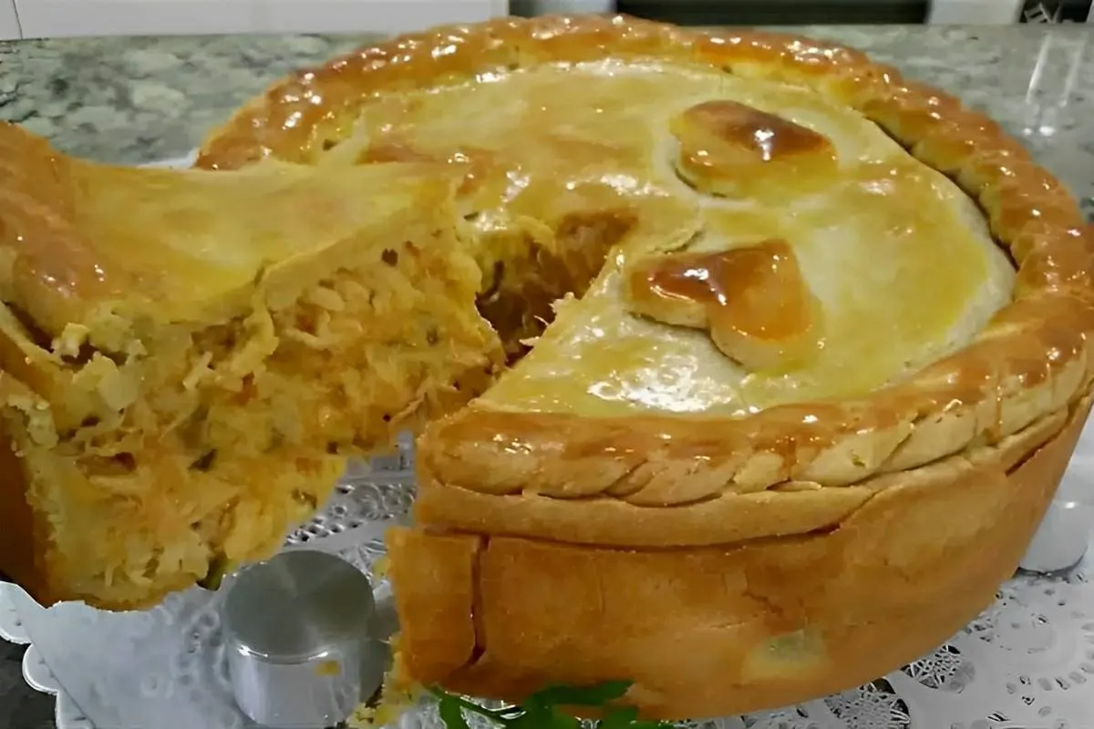 Empadão de massa podre que derrete na boca muito fácil de pr