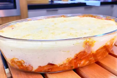 Escondidinho de calabresa que deixará seu almoço de fim de s