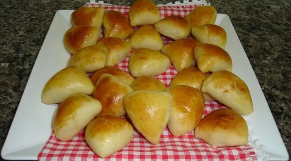 Esfiha de Frango com Catupiry