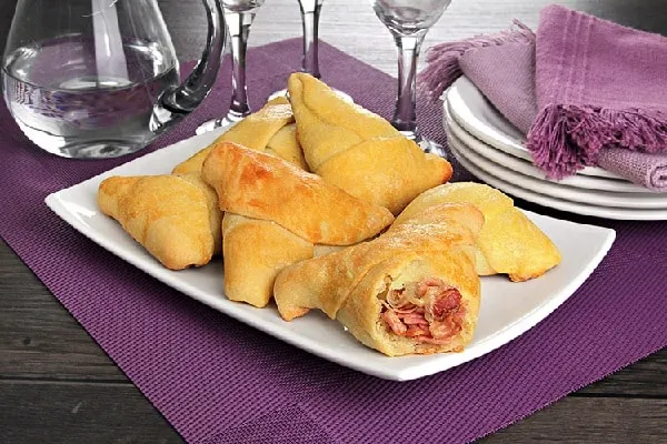 Esfiha de Presunto, Mussarela e Bacon