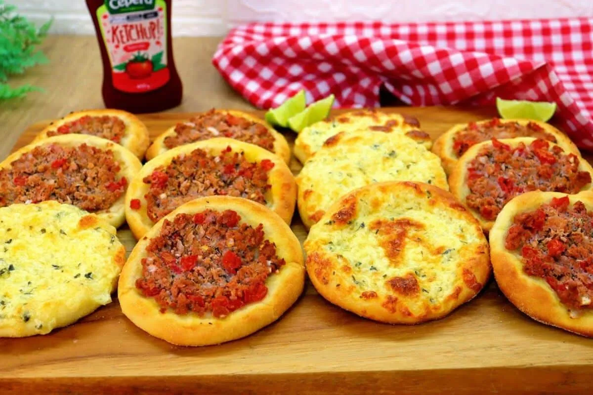 Esfiha do Habib’s aberta fácil de fazer, econômica e delicio