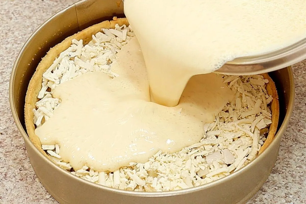 Essa é a melhor receita de massa para torta salgada que já f