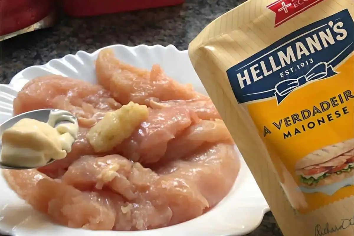Essa receita de frango na maionese mudou meu jeito de fazer