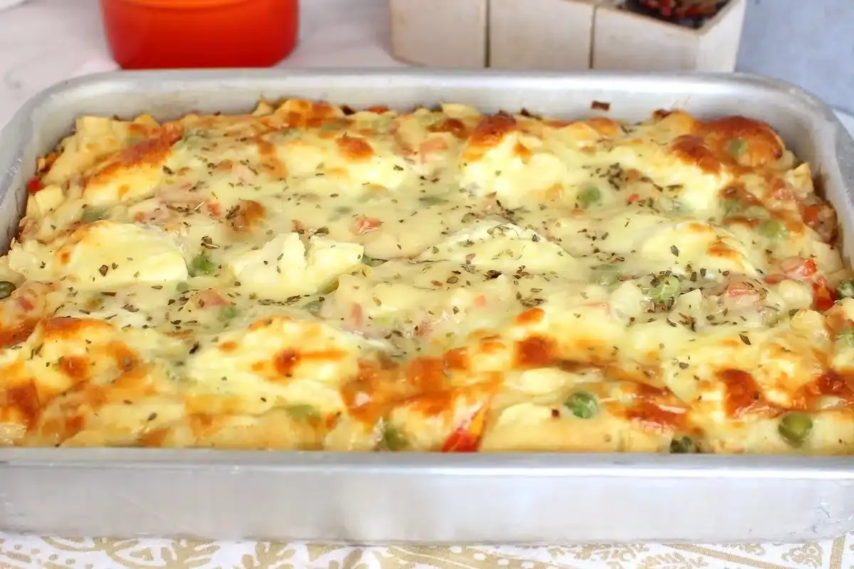 Essa torta de palmito virou nosso lanche preferido aqui em c