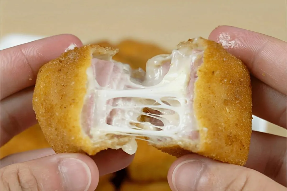 Esse é o salgado de presunto e queijo mais fácil do mundo