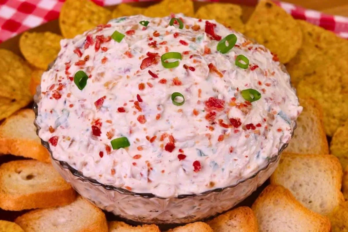 Faça o melhor patê cremoso de todos com bacon e cebola caram