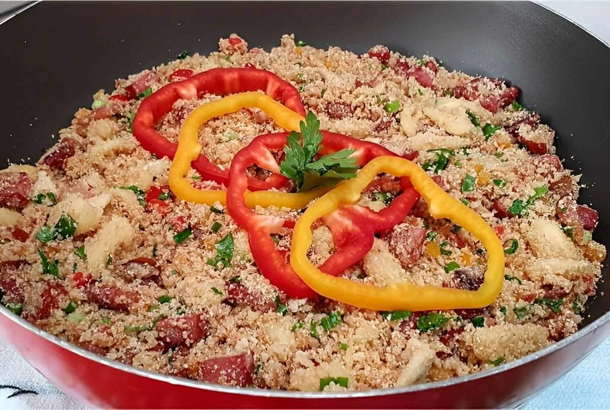 Farofa de natal super saborosa e bem prática de fazer