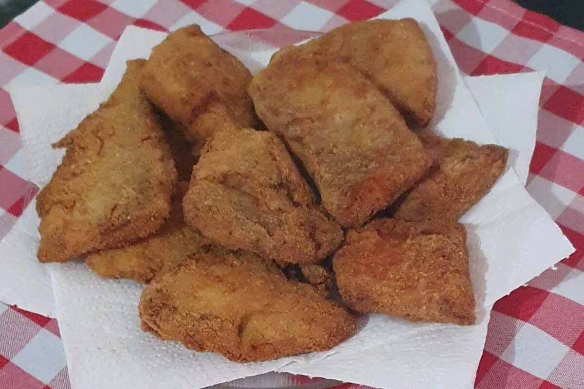 Filé de tilápia à milanesa: uma ótima opção para o almoço ou