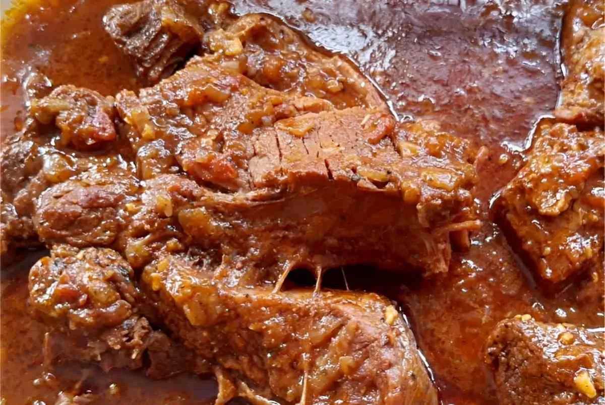 Fiz esse acém na panela de pressão e ficou muito saboroso e