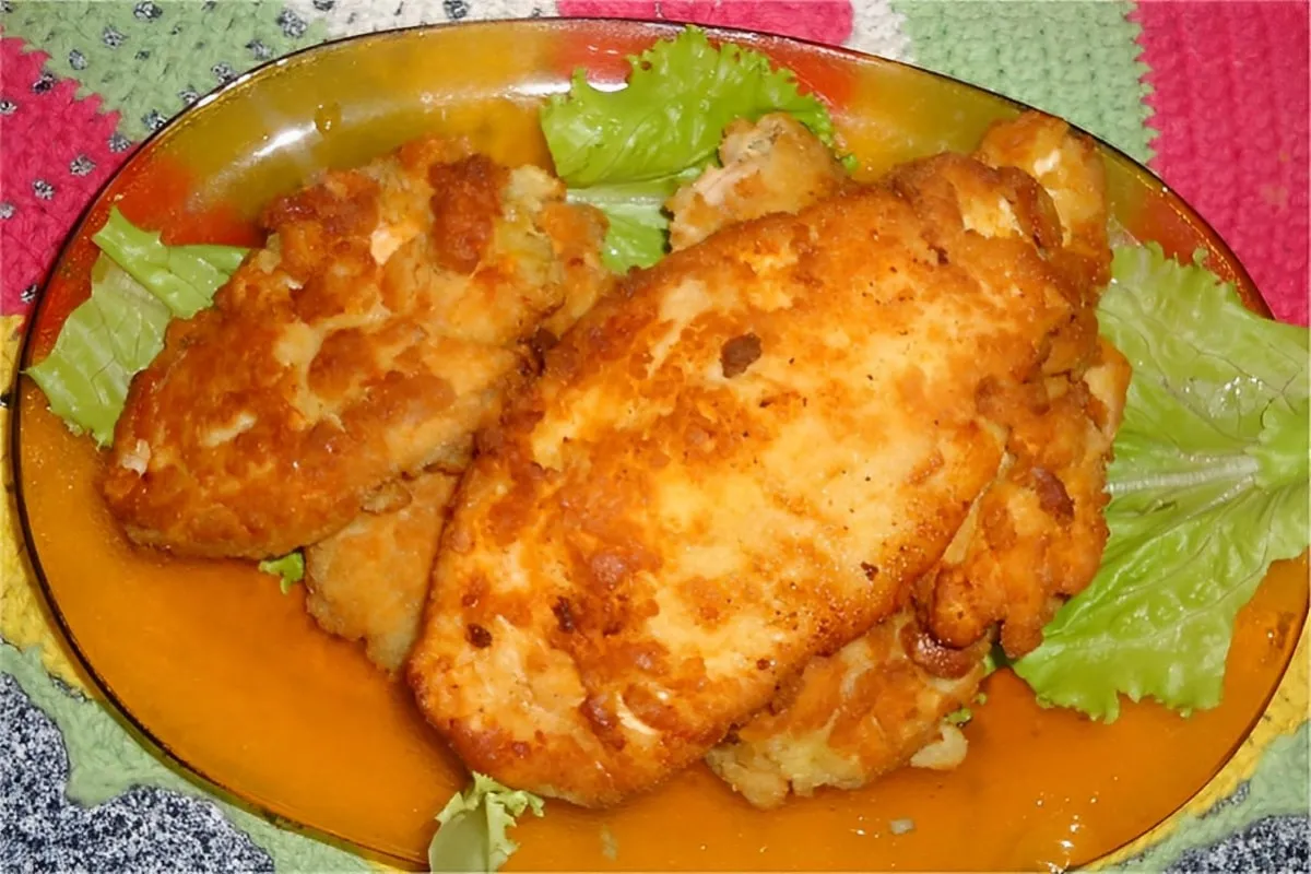 Frango à milanesa fácil e prático para seu almoço do dia a d