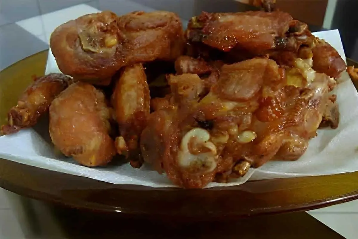 Frango à passarinho crocante e sequinho feito na panela de p