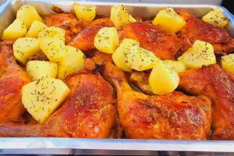 Frango assado na maionese receita de natal que todo mundo ad