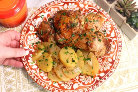 Frango assado: o segredo da marinada perfeita para deixar a 