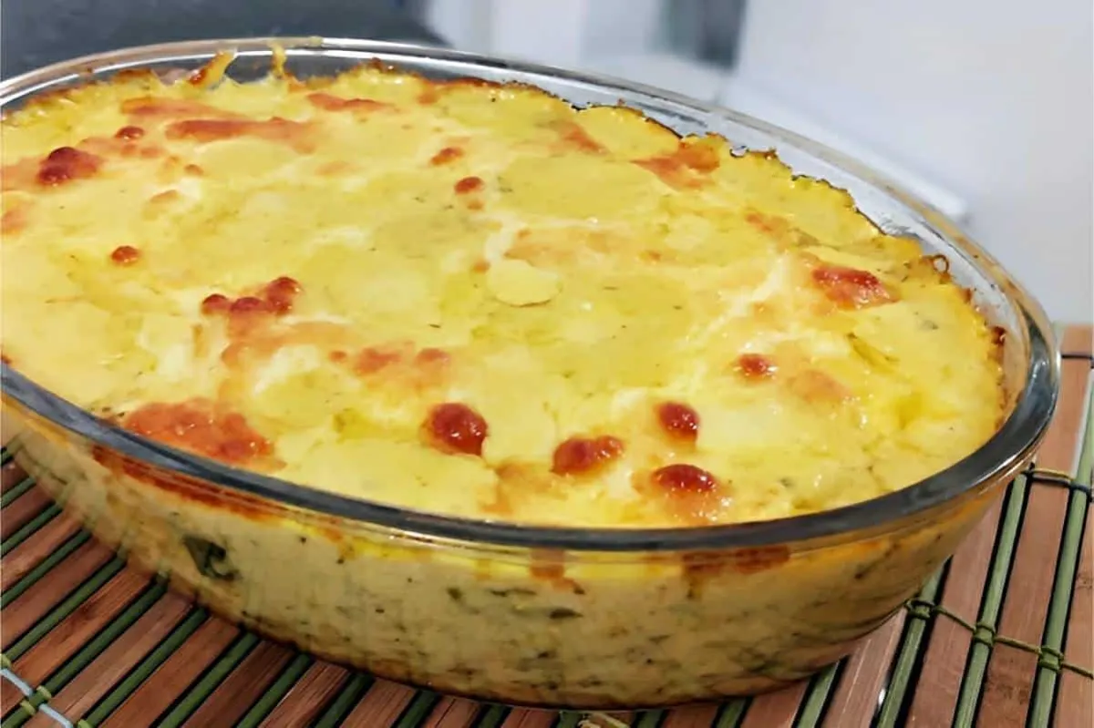 Frango com creme de milho gratinado um prato econômico e del