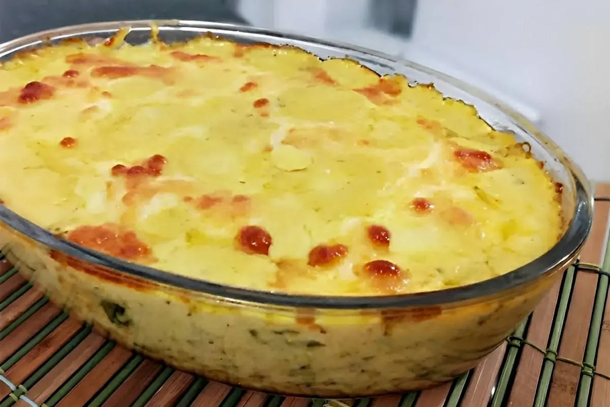 Frango com creme de milho gratinado um prato simples e sabor